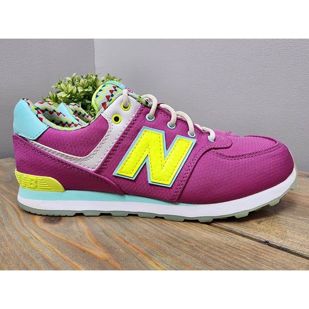 New Balance 574 Classic Womens Sz 5.5 Pink Athletic Running Shoes Sneakers